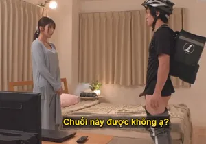Cao 170cm và thân hình hoàn hảo, siêu đẹp! Chân dài và mèo không có lông! Đưa con cặc giả vào tư thế cưỡi, ngậm sâu con cặc lớn và quan hệ với âm hộ bằng rất nhiều tinh dịch
